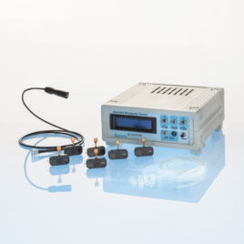 The mp-labtronix control unit next to six The Bartels Pump | BP7 included in the kit.